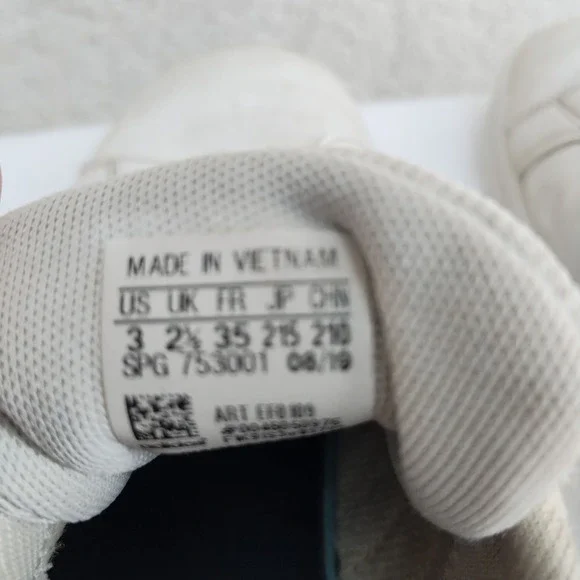 Adidas Sneakers Kids US 3 White Black Hook and Loop Strap Low Top Three Stripe - Picture 5 of 6